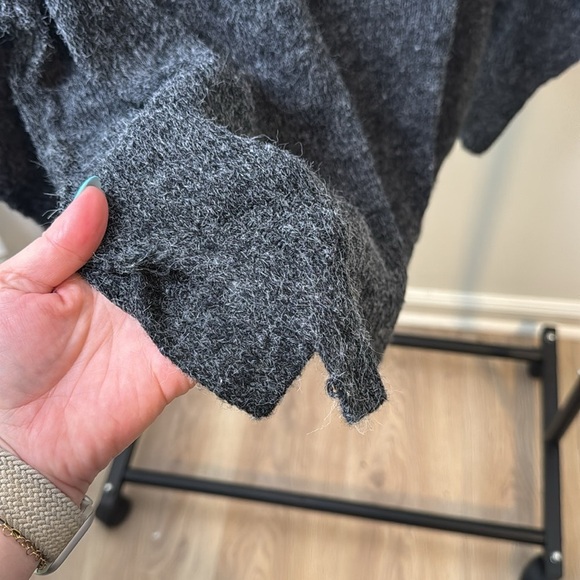 LA MIEL Gray Turtleneck Sweater Knit Classic Oversized Fit Size L - Picture 5 of 7